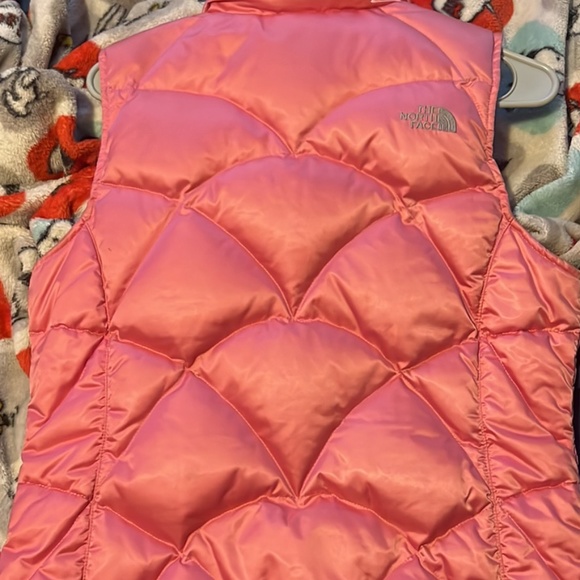 Pink Northface Vest - Picture 2 of 2